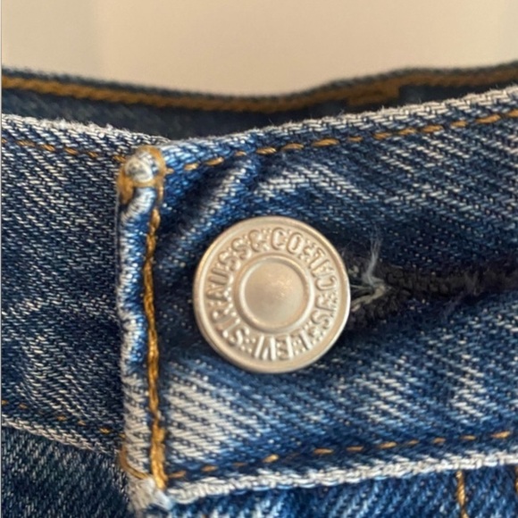 REVOLVE- Levi’s Wedgie- Size 30- Like New - Picture 9 of 14